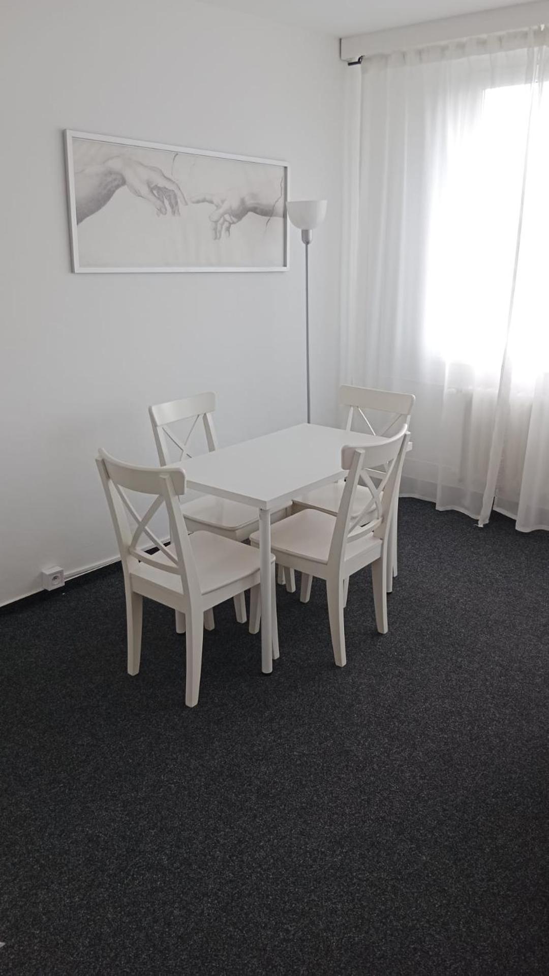 Apartmany Bryksova Prague Luaran gambar