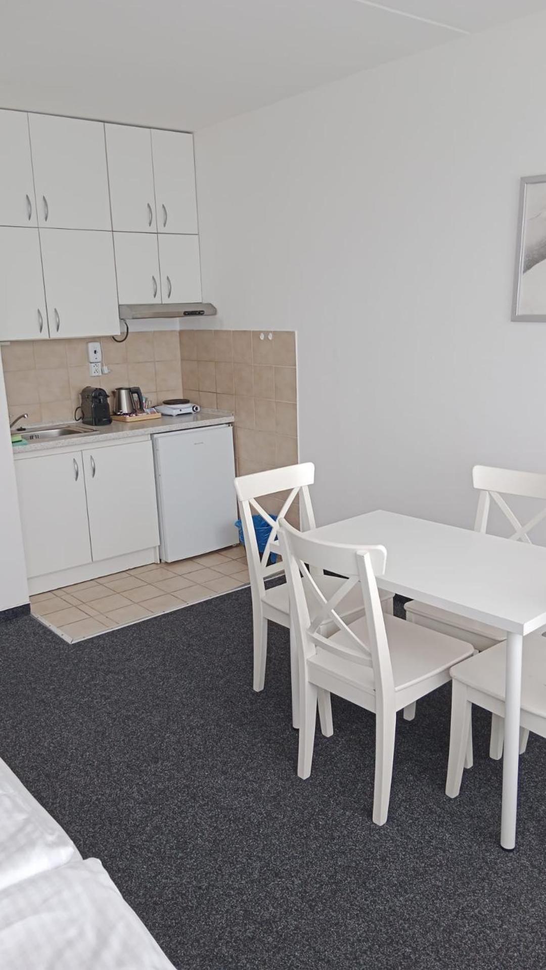 Apartmany Bryksova Prague Luaran gambar